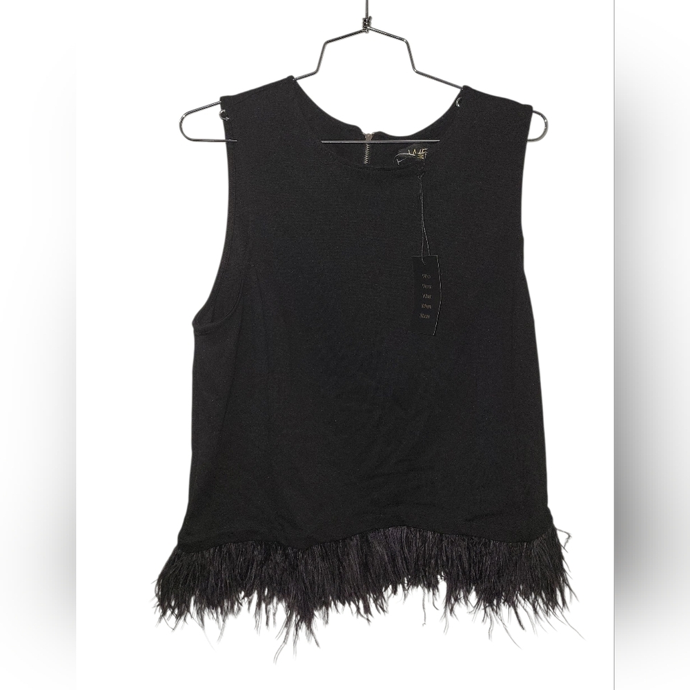 NWT W5 Sleeveless Feather Frills Bottom Black Tank. SZ L
